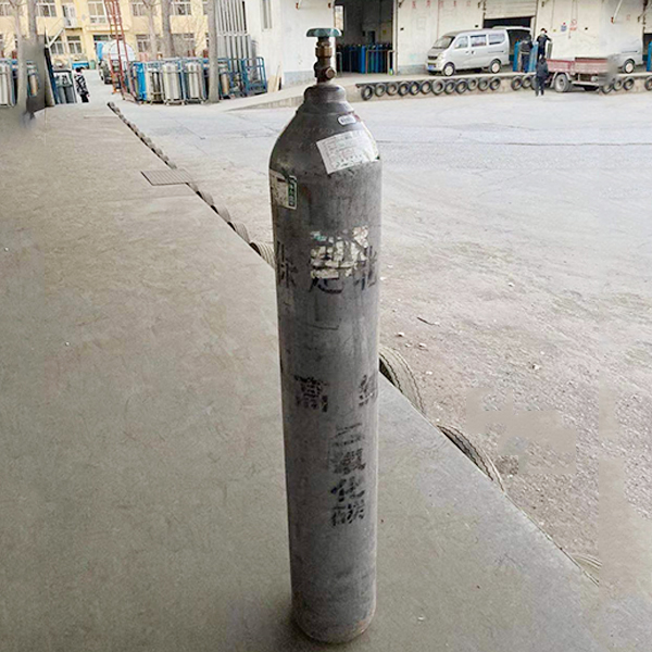 �ߴ�������̼